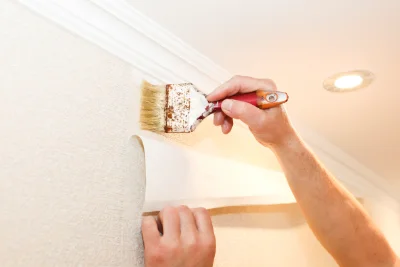Pose de papier peint à Bouchevilliers — revêtements muraux et toiles de verre
